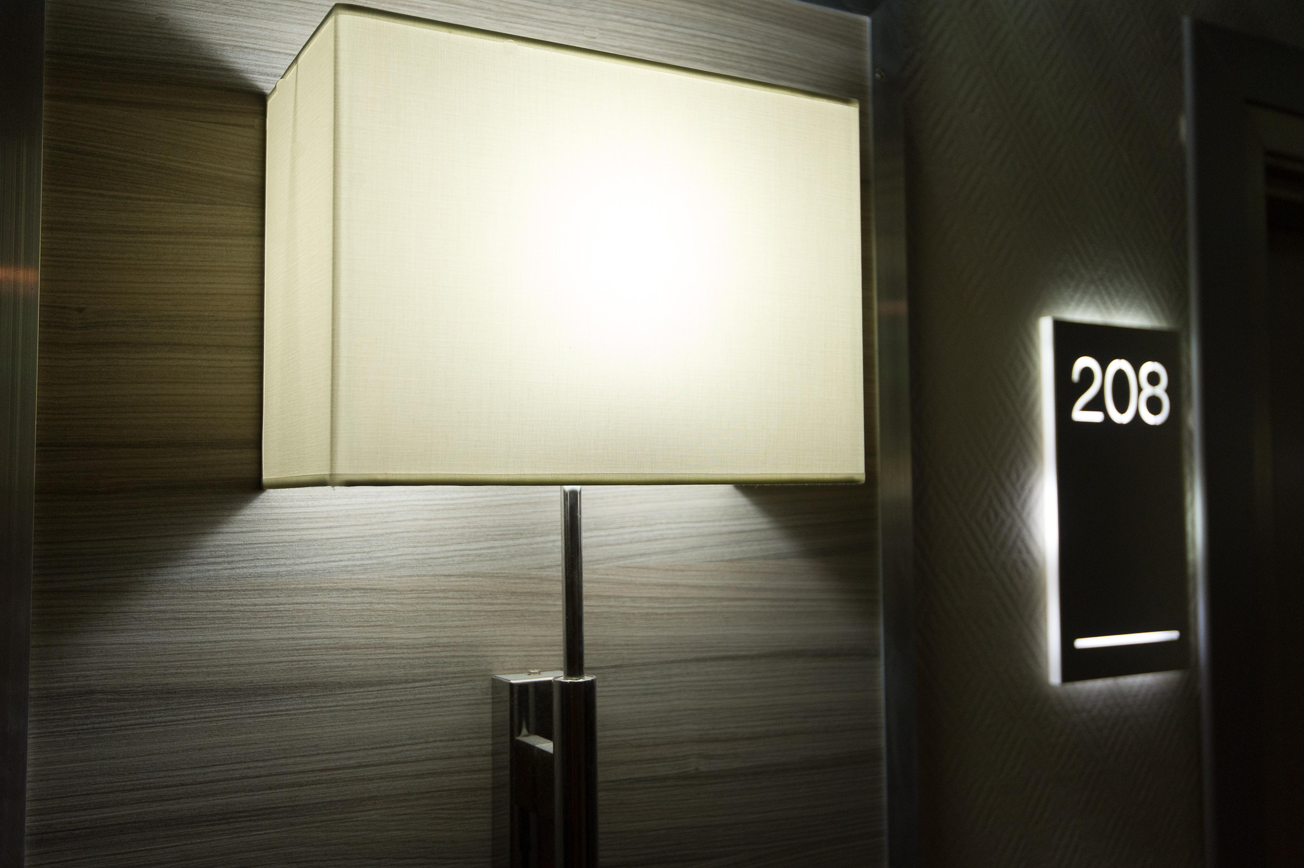 Nice Pam Hotel Fully Renovated Екстериор снимка